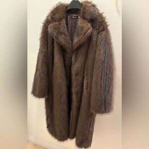 Luxurious Brown Fun Faux Fur Coat XXL